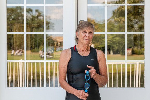 dines-1060389