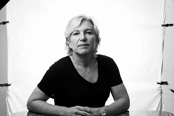 ellie-1040463