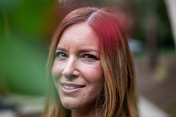 kat-1070870